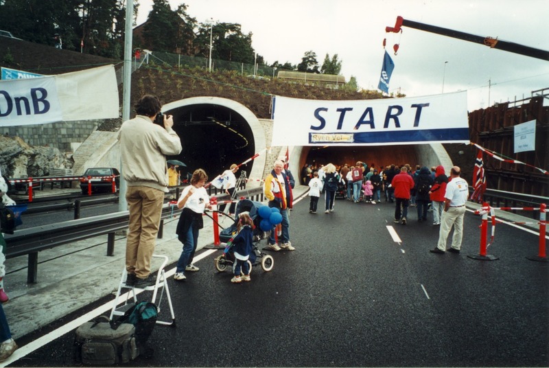 http://omeka.deichman.no/archive/import/B20110080.jpg