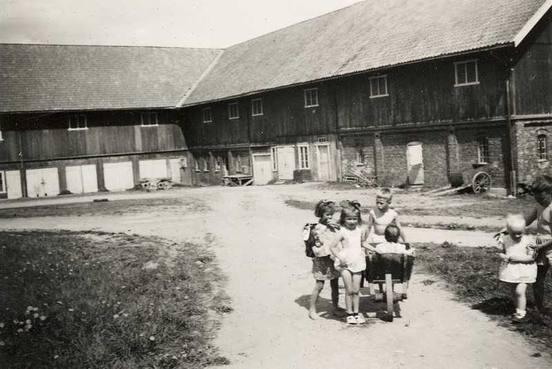 http://omeka.deichman.no/archive/import/B20110333.jpg