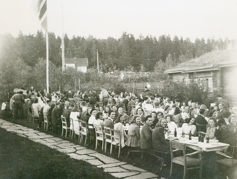 http://omeka.deichman.no/archive/import/B20040116.jpg