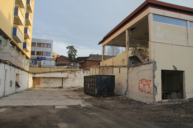 B20190244.jpg