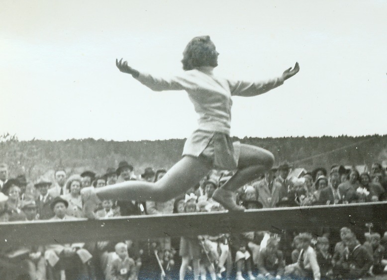 http://omeka.deichman.no/archive/import/B20040141.jpg
