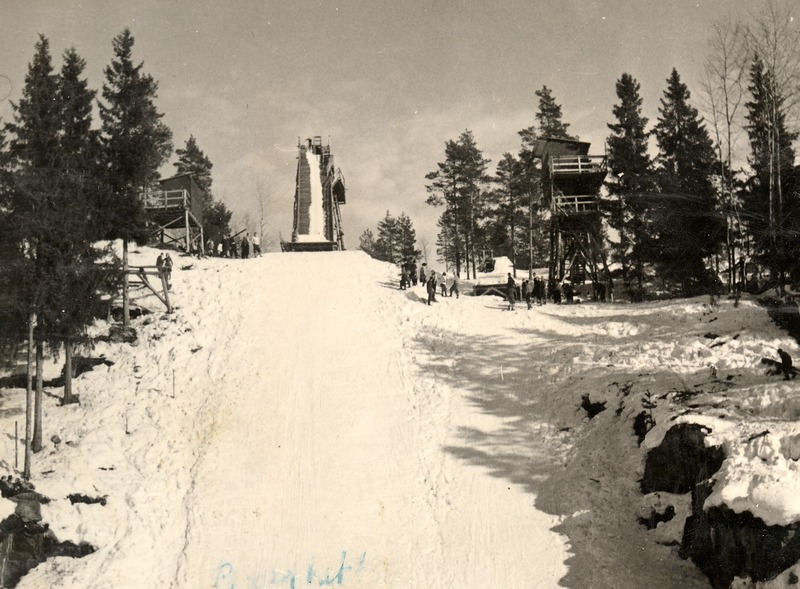 http://omeka.deichman.no/archive/import/B20090062.jpg