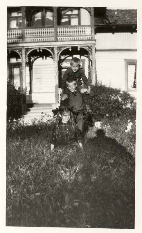 http://omeka.deichman.no/archive/import/B20110277.jpg