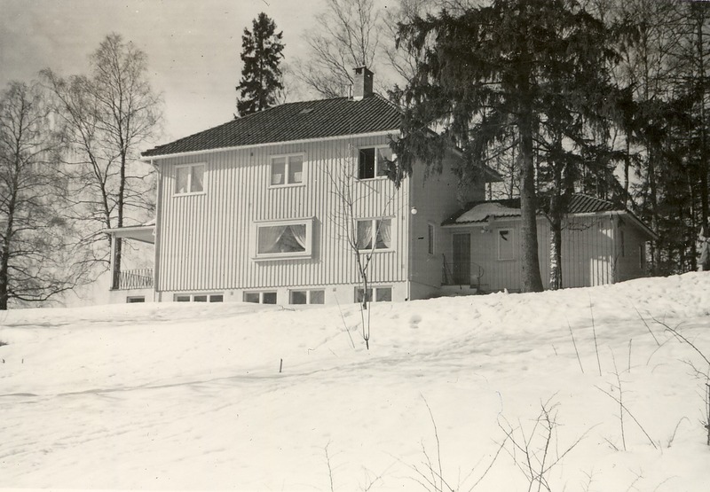http://omeka.deichman.no/archive/import/B20110388.jpg