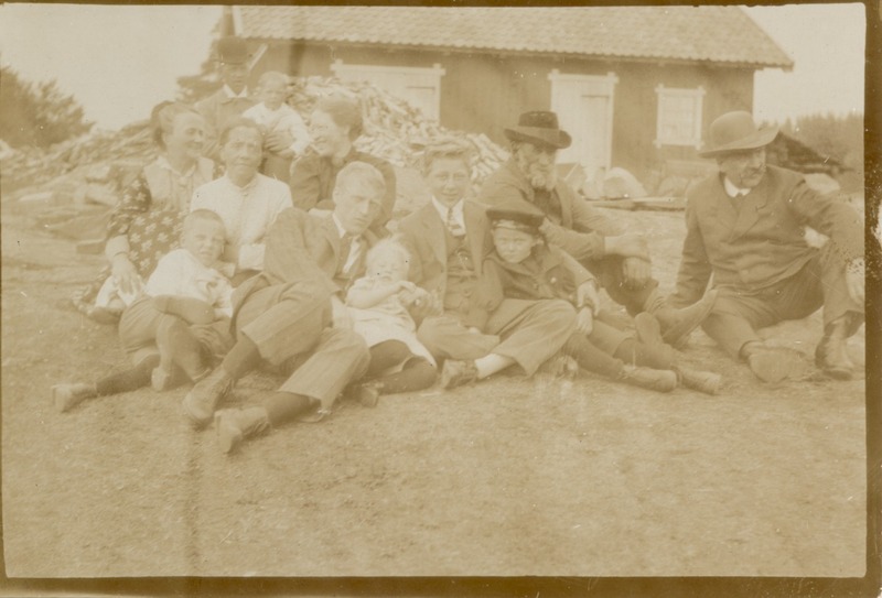 http://omeka.deichman.no/archive/import/B20110003.jpg