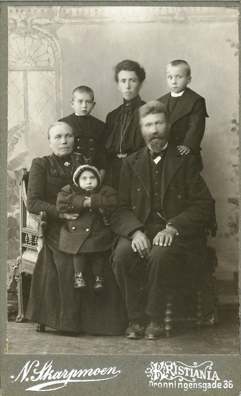 http://omeka.deichman.no/archive/import/B20100284.jpg