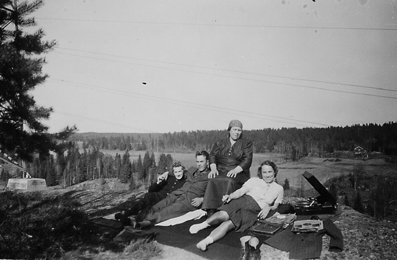 http://omeka.deichman.no/archive/import/B20060235.jpg