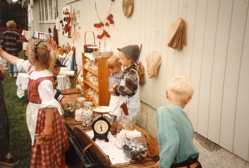 http://omeka.deichman.no/archive/import/B20100015.jpg