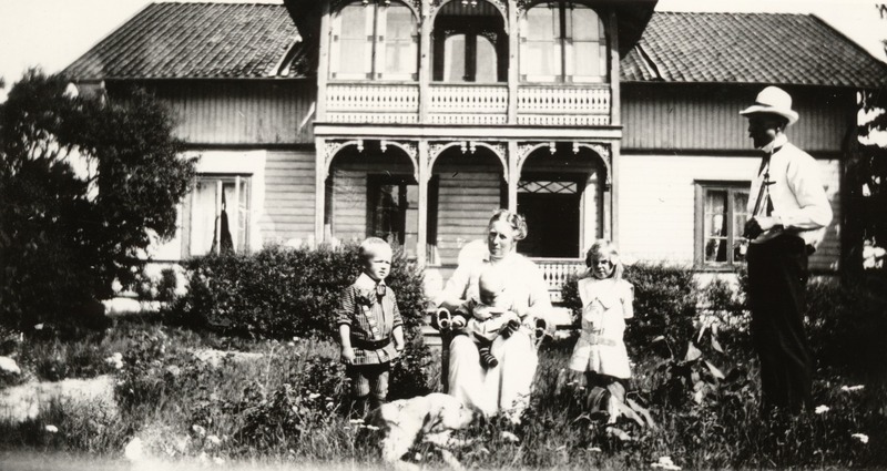 http://omeka.deichman.no/archive/import/B20110260.jpg