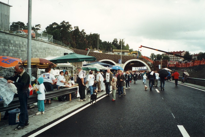 http://omeka.deichman.no/archive/import/B20110082.jpg