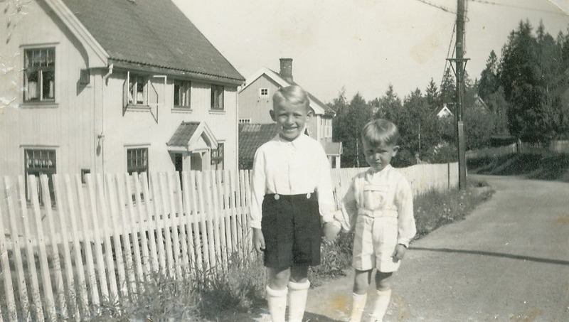 http://omeka.deichman.no/archive/import/B20040032.jpg