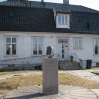 B20120146.jpg