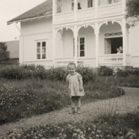 http://omeka.deichman.no/archive/import/B20110336.jpg