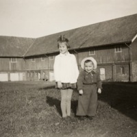 http://omeka.deichman.no/archive/import/B20110338.jpg