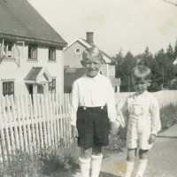 http://omeka.deichman.no/archive/import/B20040032.jpg